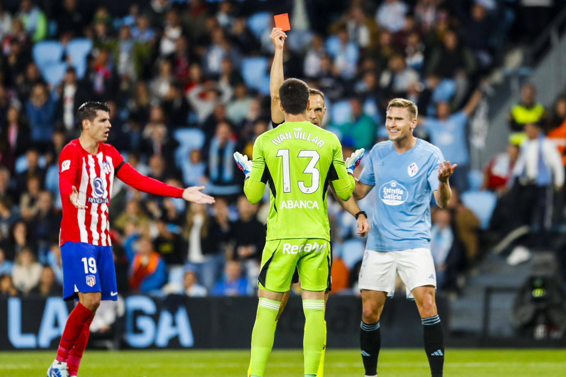 九游体育APP-包含赛地聚焦——欧冠今晨热度飙升，巴塞罗那临场应变，媒体盛赞，训练强度明显提升的词条